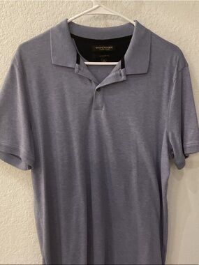 Banana Republic Men’s Light Blue Polo Shirt standard fit